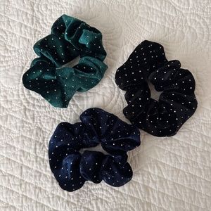 Set of 3 Primark Velour Velvet Scrunchies Hair Ties